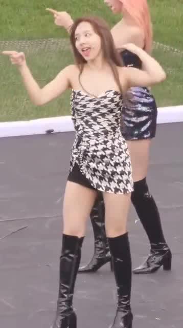 日韩女团打架视频大全在线观看,独家视频大全回顾